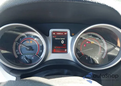 2016 Dodge Journey R/T z USA, uszkodzony, nr VIN 3C4PDCEG7GT222574